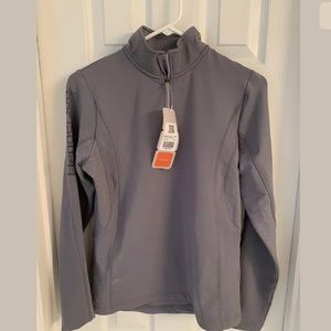 Elevate Sport Women’s Pull Over Small